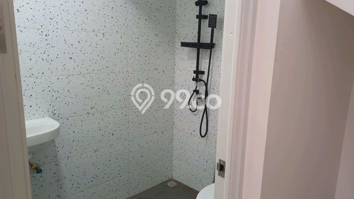 HUNIAN PILIHAN! Rumah area BSD Delatinos, Luas 112m² Bangunan 125m² HUNIAN PILIHAN! Rumah area BSD Delatinos, Luas 112m² Bangunan 125m²