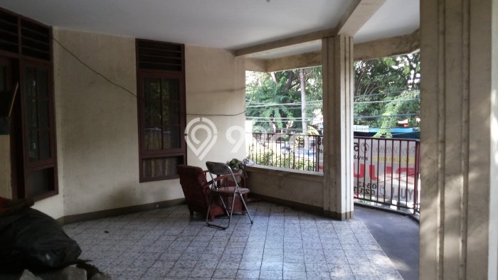 Rumah Elit Modern Tanpa Renovasi di Tangerang Kota Tangerang Rumah Elit Modern Tanpa Renovasi di Tangerang Kota Tangerang