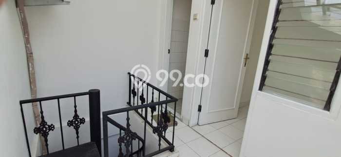 Rumah Tenang area Serpong, 2 KM, Luas 179m² LB 60m² Rumah Tenang area Serpong, 2 KM, Luas 179m² LB 60m²