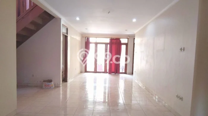 Disewakan Rumah Harga Terjangkau di Sektor 3 - Bintaro Tangerang Selatan Punya 5 KT Disewakan Rumah Harga Terjangkau di Sektor 3 - Bintaro Tangerang Selatan Punya 5 KT