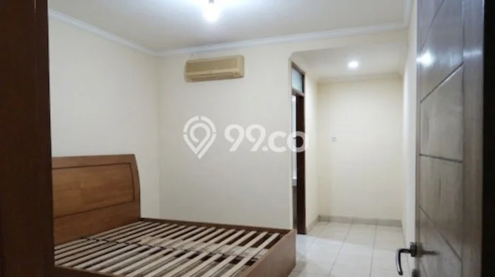 Disewakan Rumah Harga Terjangkau di Sektor 3 - Bintaro Tangerang Selatan Punya 5 KT Disewakan Rumah Harga Terjangkau di Sektor 3 - Bintaro Tangerang Selatan Punya 5 KT