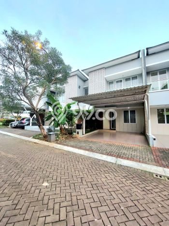 Rumah Mewah LB 120m2 Siap Pakai Desain Elegan di Bintaro, Tangerang Selatan Rumah Mewah LB 120m2 Siap Pakai Desain Elegan di Bintaro, Tangerang Selatan