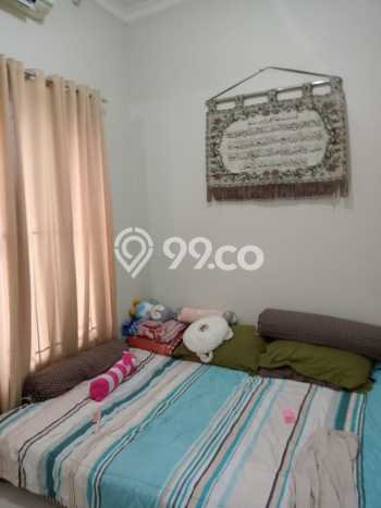 Dijual Rumah 4 Kamar Lokasi Strategis Nyaman dan Strategis di BSD Dijual Rumah 4 Kamar Lokasi Strategis Nyaman dan Strategis di BSD