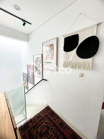 Rumah Elit Modern Tanpa Renovasi di Veteran Jakarta Selatan Rumah Elit Modern Tanpa Renovasi di Veteran Jakarta Selatan