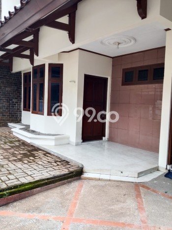 Jual Rumah Mewah Elegan Dengan View Eksklusif di Pondok Indah, Jakarta Selatan Jual Rumah Mewah Elegan Dengan View Eksklusif di Pondok Indah, Jakarta Selatan