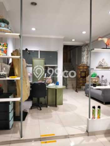 Ruko Dijual di Jakarta Utara LT 150m2 & LB 200m2 Lokasi Terbaik! Ruko Dijual di Jakarta Utara LT 150m2 & LB 200m2 Lokasi Terbaik!