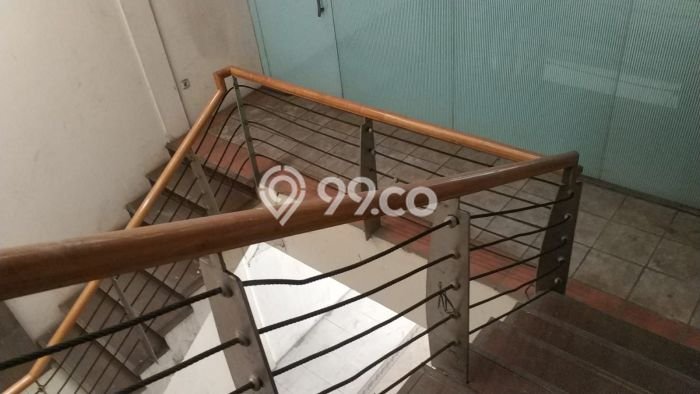 Ruko Dijual di Jakarta Barat LT 150m2 & LB 300m2 Lokasi Terbaik! Ruko Dijual di Jakarta Barat LT 150m2 & LB 300m2 Lokasi Terbaik!
