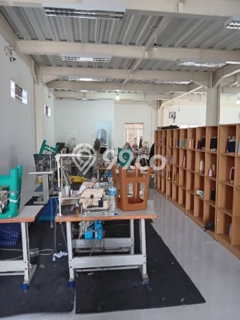 Untuk Dijual! Gudang di Cimahi Bandung LT 700m2 / LB 1200m2 Kawasan Strategis Untuk Dijual! Gudang di Cimahi Bandung LT 700m2 / LB 1200m2 Kawasan Strategis