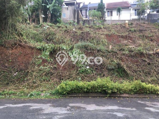 Lahan Dijual Lokasi Strategis di Bandung dengan Luas 249m2 Lahan Dijual Lokasi Strategis di Bandung dengan Luas 249m2
