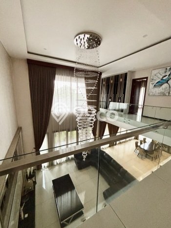 Rumah Sewa Bandung LT 480m2 LB 650m2 Kawasan Setra Duta Rumah Sewa Bandung LT 480m2 LB 650m2 Kawasan Setra Duta