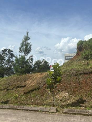 Tanah Dijual Area Strategis di Resor Dago Pakar Bandung 473m2 Tanah Dijual Area Strategis di Resor Dago Pakar Bandung 473m2