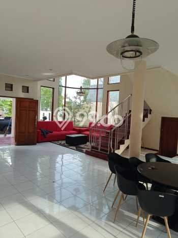 Hunian Eksklusif Siap Huni LT 750m2 di Lembang, Bandung Barat Hunian Eksklusif Siap Huni LT 750m2 di Lembang, Bandung Barat