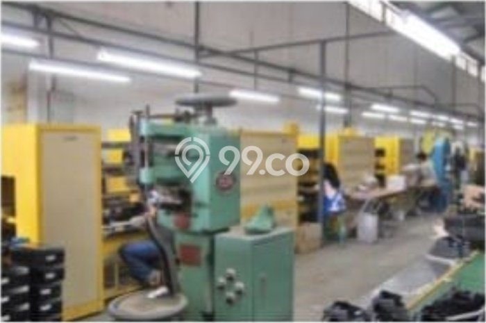 Unit Gudang Dijual di Bandung LT 1097m2 & LB 1500m2 Unit Gudang Dijual di Bandung LT 1097m2 & LB 1500m2