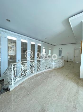 Rumah Luxury Modern Siap Huni di Setra Duta Bandung Rumah Luxury Modern Siap Huni di Setra Duta Bandung