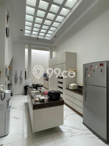 Rumah Luxury Modern Siap Huni di Setra Duta Bandung Rumah Luxury Modern Siap Huni di Setra Duta Bandung