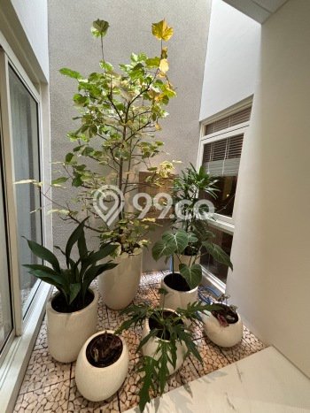 Rumah Luxury Modern Tanpa Renovasi di Kota Baru Parahyangan Bandung Rumah Luxury Modern Tanpa Renovasi di Kota Baru Parahyangan Bandung