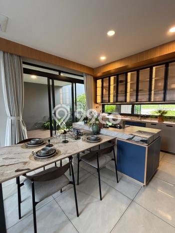 Rumah Luxury Modern Tanpa Renovasi di Kota Baru Parahyangan Bandung Rumah Luxury Modern Tanpa Renovasi di Kota Baru Parahyangan Bandung
