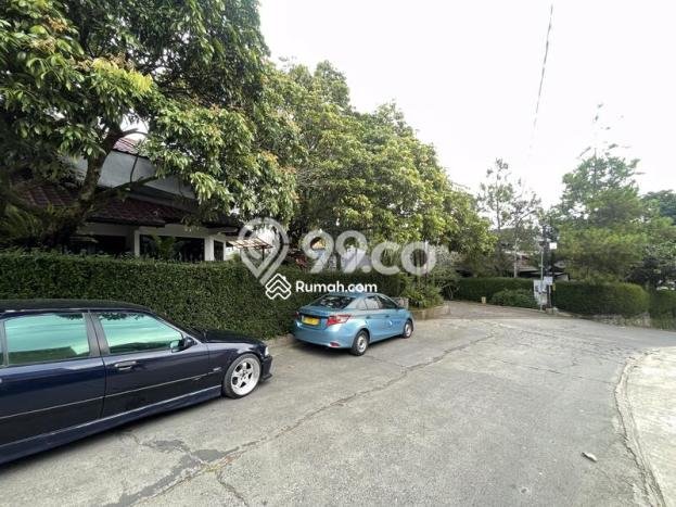Dijual Rumah Mewah Megah Dengan View Cantik di Geger Kalong, Bandung Dijual Rumah Mewah Megah Dengan View Cantik di Geger Kalong, Bandung