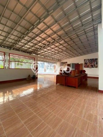 HARGA SPESIAL! Rumah Modern area Lembang, Bandung Barat, Luas 1062m2m² LB 300m2m² BISA KPR! HARGA SPESIAL! Rumah Modern area Lembang, Bandung Barat, Luas 1062m2m² LB 300m2m² BISA KPR!