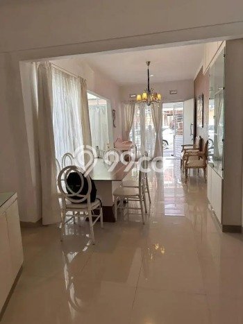 Rumah Luas Tanah 127m2m² di Coblong, Bandung - Lokasi Strategis Rumah Luas Tanah 127m2m² di Coblong, Bandung - Lokasi Strategis