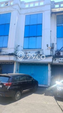 Ruko Disewa di Sukolilo, Surabaya, LT 68m2 / LB 213m2 Ruko Disewa di Sukolilo, Surabaya, LT 68m2 / LB 213m2