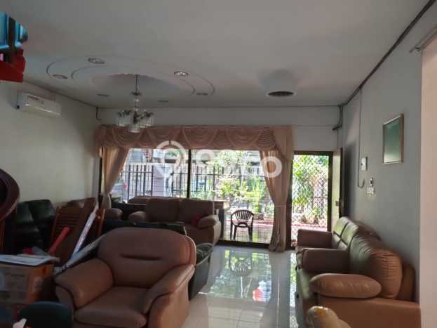 Hunian Mewah Siap Huni LT 330m2 di Mulyorejo, Surabaya Hunian Mewah Siap Huni LT 330m2 di Mulyorejo, Surabaya