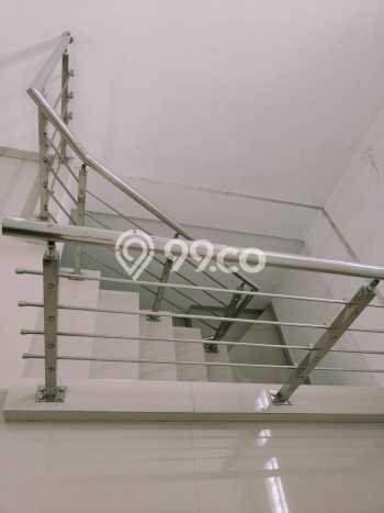 Rumah Minimalis 6 Kamar LT 150m2 di Waru Rumah Minimalis 6 Kamar LT 150m2 di Waru