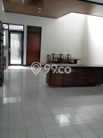 Rumah sewa siap pakai 3 Kamar Tidur di Setiabudi, Bandung Rumah sewa siap pakai 3 Kamar Tidur di Setiabudi, Bandung