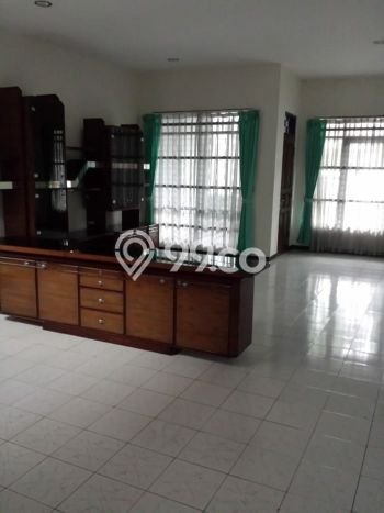 Rumah sewa siap pakai 3 Kamar Tidur di Setiabudi, Bandung Rumah sewa siap pakai 3 Kamar Tidur di Setiabudi, Bandung