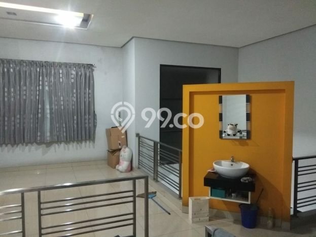Rumah Modern 4 KT di Taman Kopo Indah Bandung Unfurnished Rumah Modern 4 KT di Taman Kopo Indah Bandung Unfurnished
