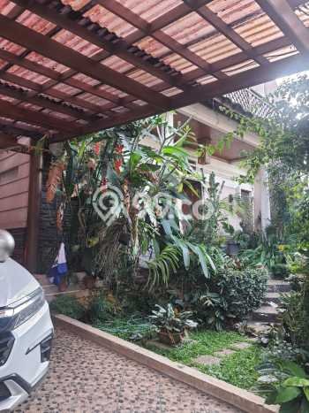 Rumah Luxury Modern Tanpa Renovasi di Cikutra Bandung Rumah Luxury Modern Tanpa Renovasi di Cikutra Bandung