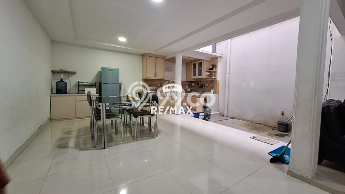 Jual Rumah Minimalis Bagus Punya 3 KT di Larangan Tangerang SHM Jual Rumah Minimalis Bagus Punya 3 KT di Larangan Tangerang SHM