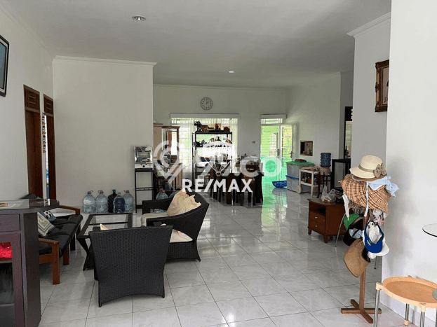 Vila di Cisarua, Ukuran 6329m2m², Dekat ke berbagai keperluan Vila di Cisarua, Ukuran 6329m2m², Dekat ke berbagai keperluan