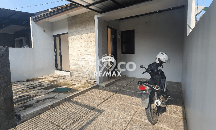 Dijual Cepat Rumah LT 112m2m² / LB 100m2m² di Kawasan Komersial Margaasih, Bandung Dijual Cepat Rumah LT 112m2m² / LB 100m2m² di Kawasan Komersial Margaasih, Bandung