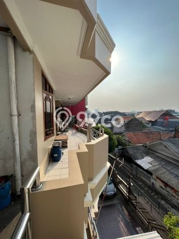 Siap Huni Hunian Elit 17 Kamar di Kemayoran Dekat ke Mana Pun Siap Huni Hunian Elit 17 Kamar di Kemayoran Dekat ke Mana Pun