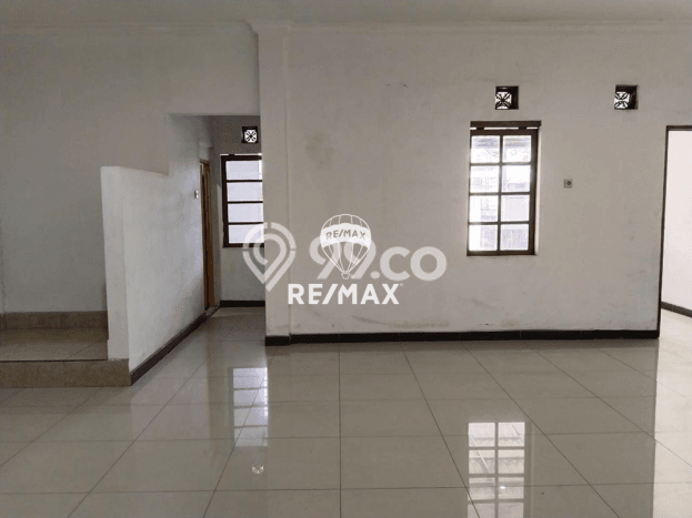 For Sale Rumah 3 Kamar Lokasi Strategis Bagus dan Strategis di Pondok Aren For Sale Rumah 3 Kamar Lokasi Strategis Bagus dan Strategis di Pondok Aren