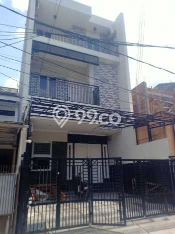 Rumah Strategis Minimalis Lb 102m2 di Kelapa Gading, Jakarta Utara Rumah Strategis Minimalis Lb 102m2 di Kelapa Gading, Jakarta Utara