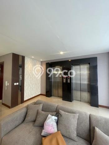 Hunian Strategis 128m2 di Pondok Indah Jakarta Selatan 3 KT Hunian Strategis 128m2 di Pondok Indah Jakarta Selatan 3 KT