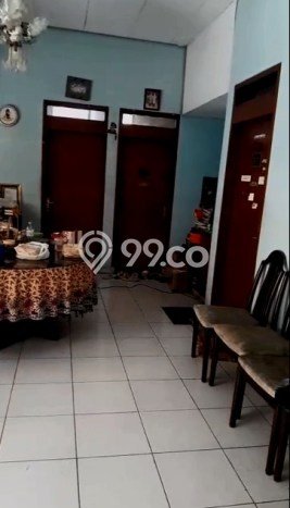 Jual Rumah Mewah Megah Dengan View Cantik di Kemanggisan, Jakarta Barat Jual Rumah Mewah Megah Dengan View Cantik di Kemanggisan, Jakarta Barat