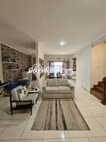 Dijual Rumah Premium dengan Fasilitas Sekitar Komplit di Cirendeu, Jakarta Selatan Dijual Rumah Premium dengan Fasilitas Sekitar Komplit di Cirendeu, Jakarta Selatan