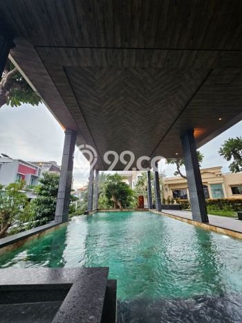 Rumah Elit LB 1200m2 Siap Pakai Desain Elegan di Pantai Mutiara, Jakarta Utara Rumah Elit LB 1200m2 Siap Pakai Desain Elegan di Pantai Mutiara, Jakarta Utara