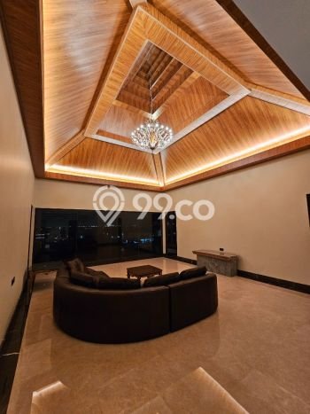 Rumah Elit LB 1200m2 Siap Pakai Desain Elegan di Pantai Mutiara, Jakarta Utara Rumah Elit LB 1200m2 Siap Pakai Desain Elegan di Pantai Mutiara, Jakarta Utara