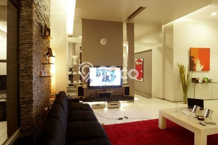 Dijual Rumah Elit Exclusive di Cilandak, Jakarta Selatan Dijual Rumah Elit Exclusive di Cilandak, Jakarta Selatan
