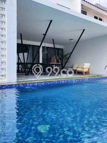 Rumah Luxury Modern Tanpa Renovasi di Cipete Jakarta Selatan Rumah Luxury Modern Tanpa Renovasi di Cipete Jakarta Selatan