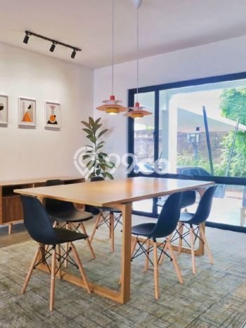 Rumah Luxury Modern Tanpa Renovasi di Cipete Jakarta Selatan Rumah Luxury Modern Tanpa Renovasi di Cipete Jakarta Selatan