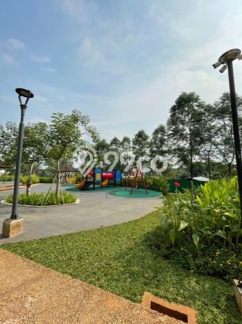 Hunian Mewah LB 300m2 Siap Pakai Desain Elegan di Pondok Indah, Jakarta Selatan Hunian Mewah LB 300m2 Siap Pakai Desain Elegan di Pondok Indah, Jakarta Selatan
