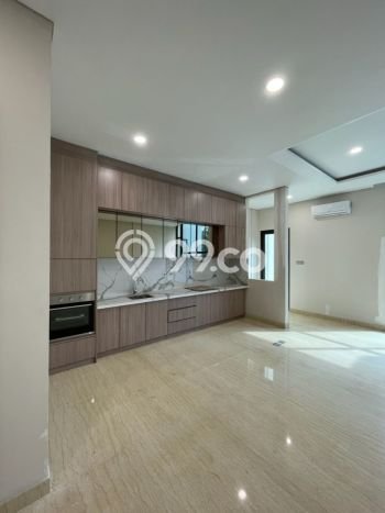 Hunian Mewah LB 300m2 Siap Pakai Desain Elegan di Pondok Indah, Jakarta Selatan Hunian Mewah LB 300m2 Siap Pakai Desain Elegan di Pondok Indah, Jakarta Selatan