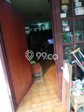 HARGA SPECIAL! Rumah Asri area Pondok Indah, Jakarta Selatan, LT 120m² LB 90m² Bisa Nego! HARGA SPECIAL! Rumah Asri area Pondok Indah, Jakarta Selatan, LT 120m² LB 90m² Bisa Nego!