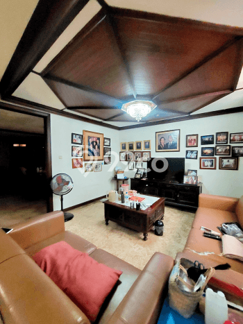 Siap Huni Hunian Elit 4 Kamar di Kebayoran Baru Dekat ke Mana Saja Siap Huni Hunian Elit 4 Kamar di Kebayoran Baru Dekat ke Mana Saja