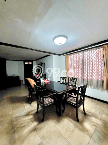 Siap Huni Hunian Elit 4 Kamar di Kebayoran Baru Dekat ke Mana Saja Siap Huni Hunian Elit 4 Kamar di Kebayoran Baru Dekat ke Mana Saja